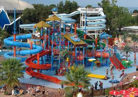 Le bon plan Aquasplash 2024 : Adulte au prix de l'enfant !