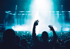 Concert 2026 : 18 artistes incontournables en France et à Paris