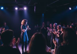 Spectacles humour Paris : notre sélection du moment | Fnac Spectacles