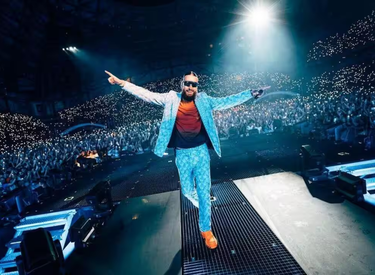 SCH rappe à son concert