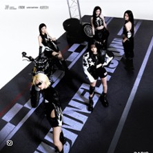 Itzy - 3RD WORLD TOUR  in PARIS