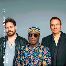 Aly Keïta Trio feat Mariam Koné