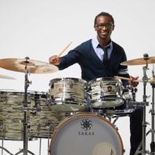 Roger Biwandu – Tribute To Al Jarreau