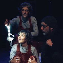 Une Vie, Là-Bas