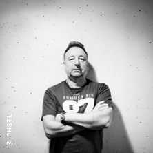 Peter Hook and The Light : A Joy Division Celebration