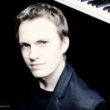 HAYDN PAR ALEXANDRE THARAUD