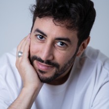Akim Omiri - Contexte