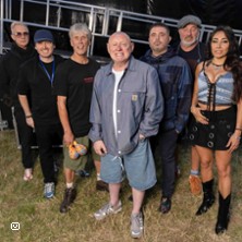 Happy Mondays + 1ère Partie : Trampolene