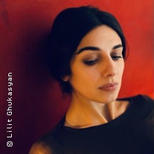 Fiona Sanjabi & Etienne Champollion