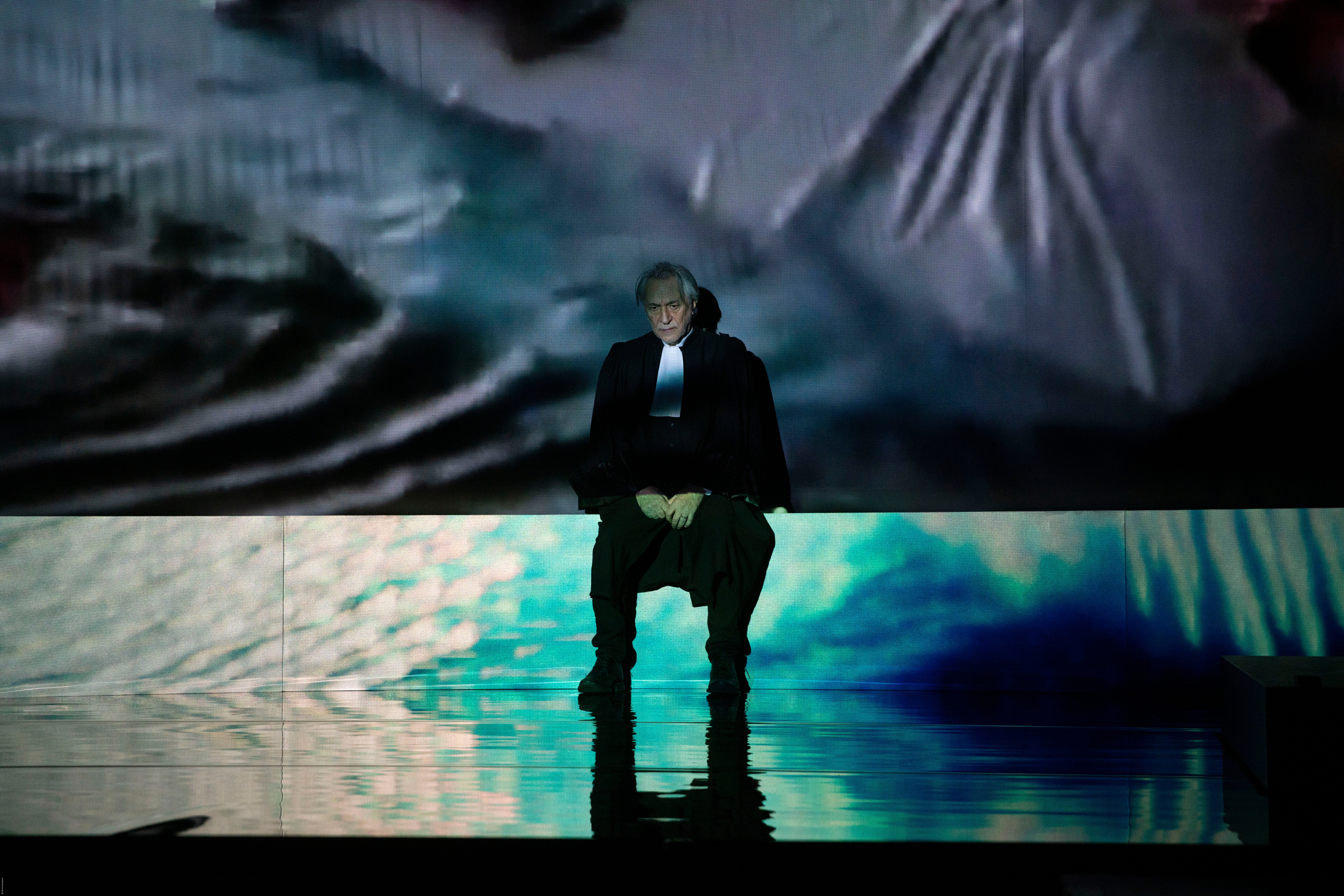 &copy; C&eacute;line Nieszawer