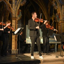 DANSE & prestige du violon &agrave; la ste chap