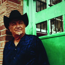 Eliades Ochoa