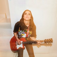 Laura Cox